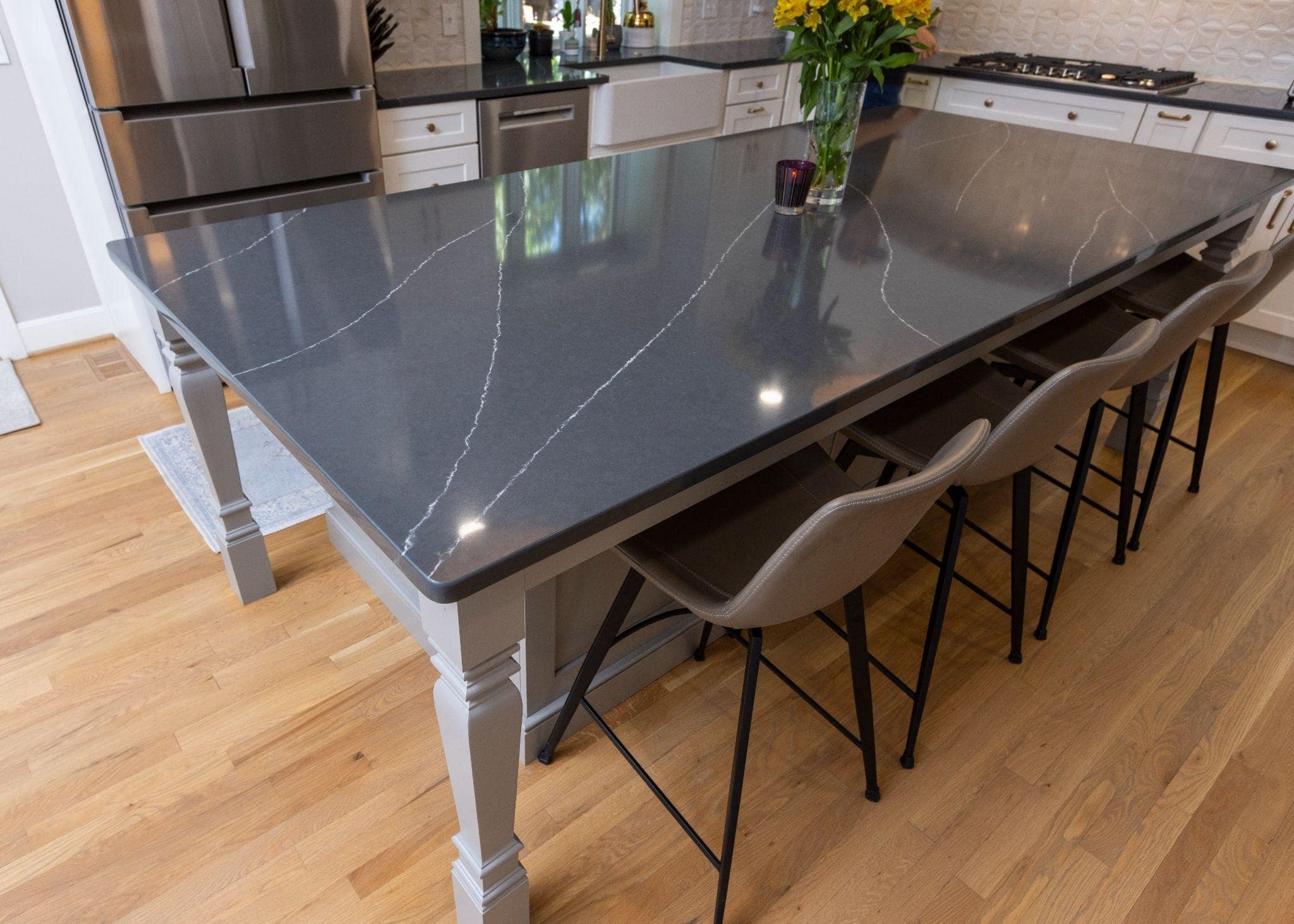 Mid - Level Countertop
