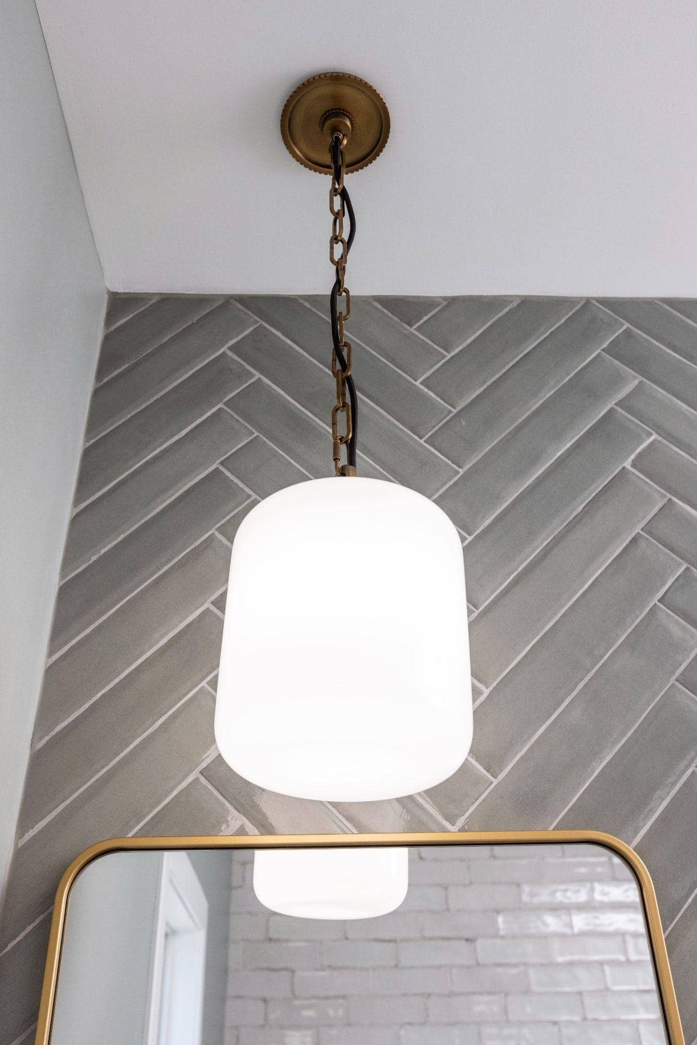 High - Level Vanity Fixtures