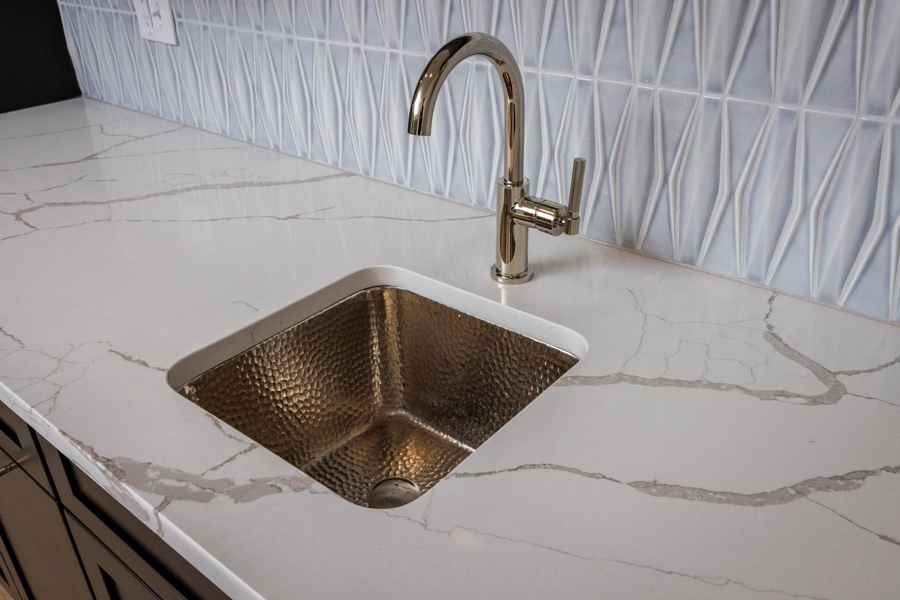 High - Level Faucet Fixture