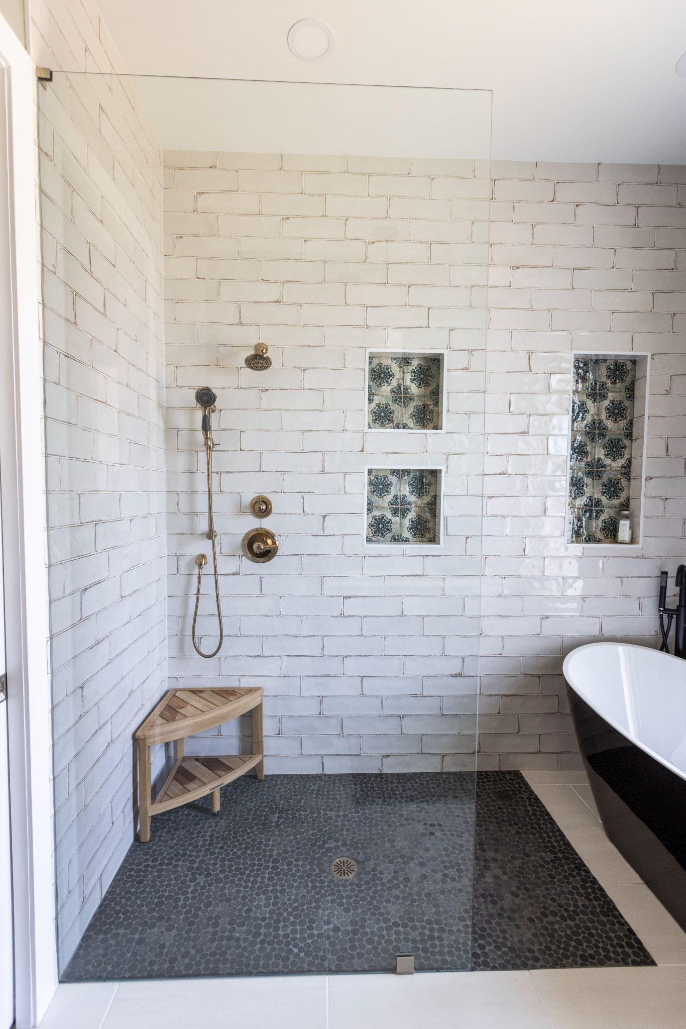 4ft x 6ft Zero Entry Shower