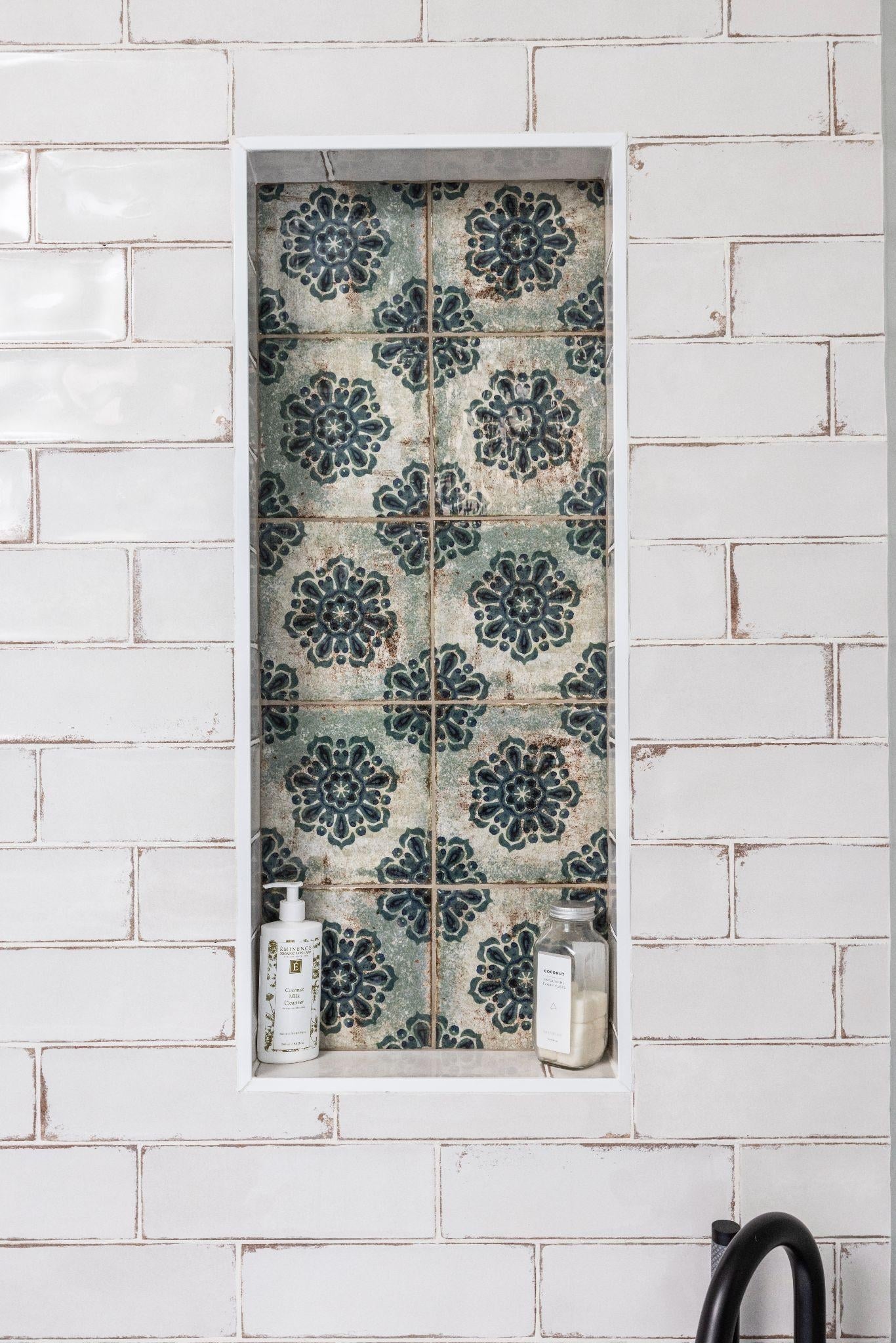 Three, Decorative wall niches for the shower & tub areas