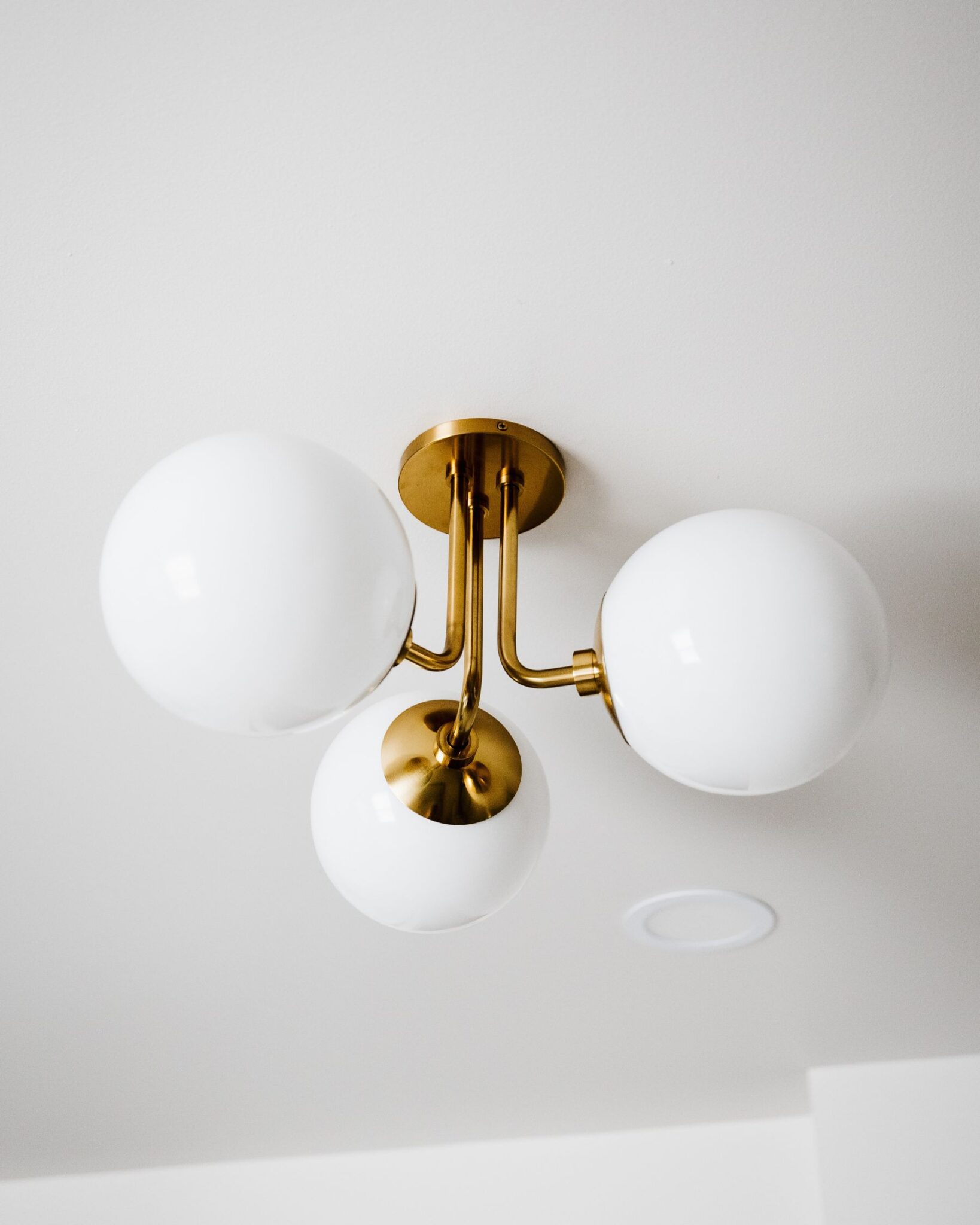 Mid - Level Ceiling Pendant