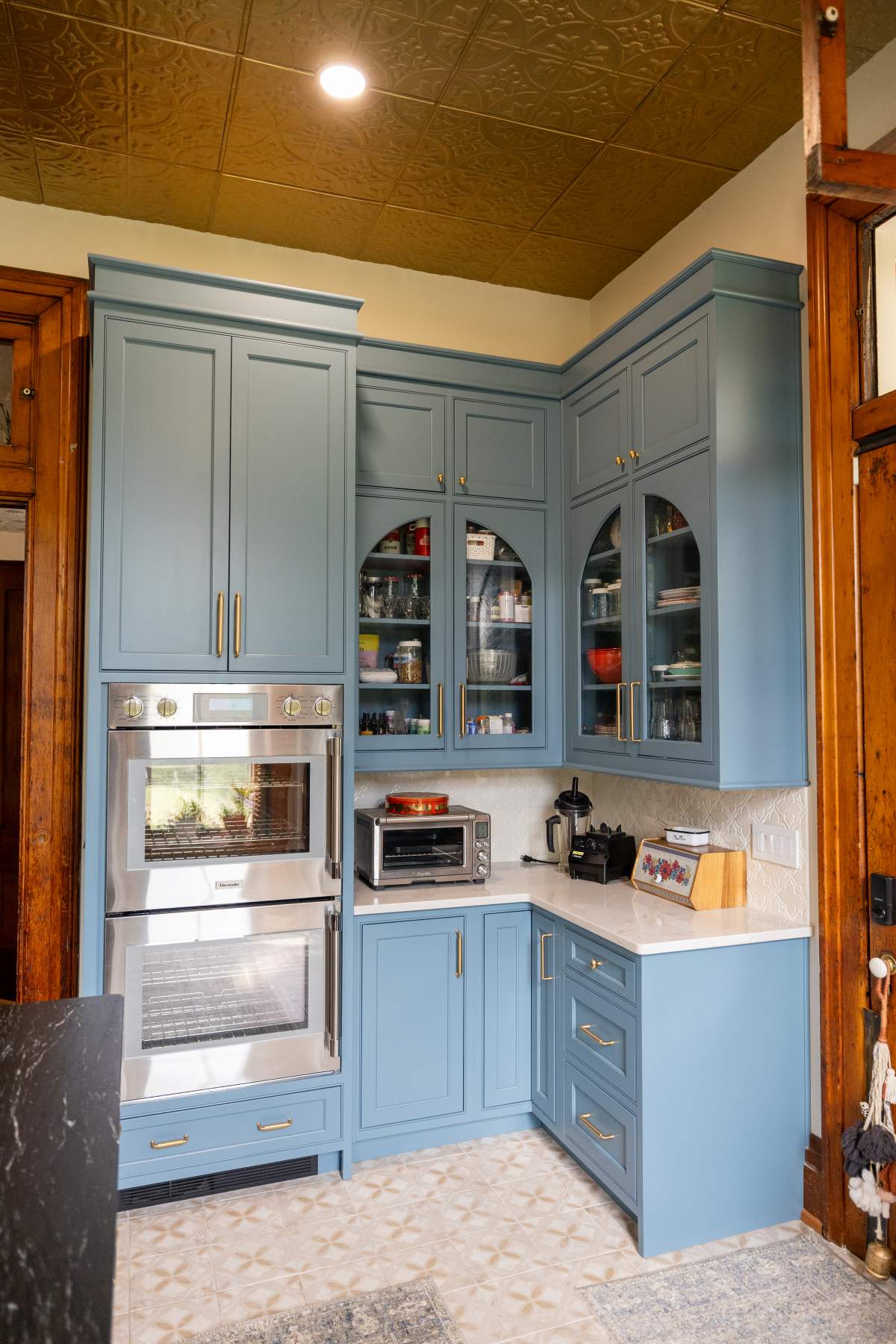Mid - Level Cabinetry