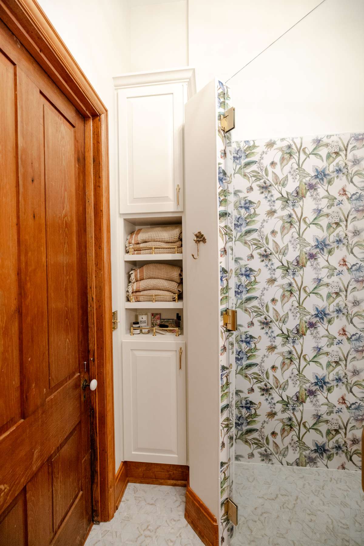 Linen Cabinetry